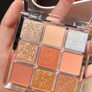 Fashion Luxury Shop MakeUp Eyeshadow Cosmetic Makeup Kit Shimmer Glitter Eye Shadow Powder Palette Matte bu